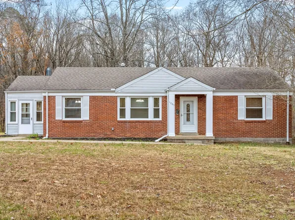 1205 Beverly Hills Dr, Clarksville, TN 37040