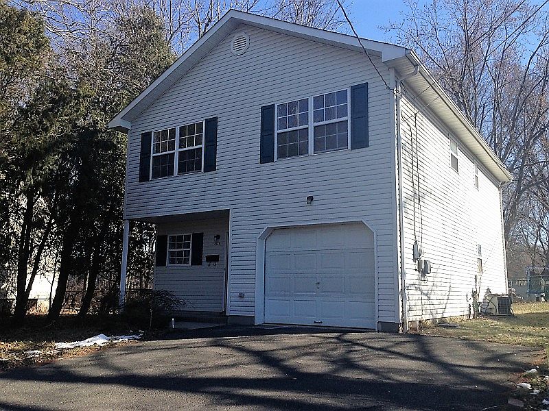 Vinyl Sided Exterior