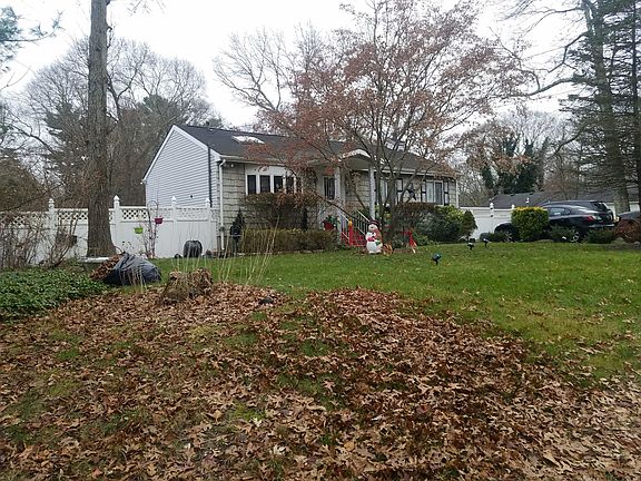 2nd image of 82 West Ln