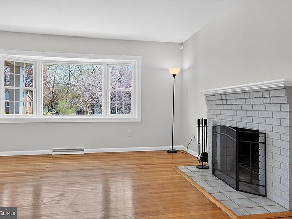 2nd image of 7716 Ontario Rd