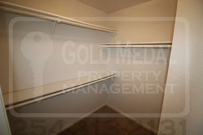 302 James Loop — Photo 25