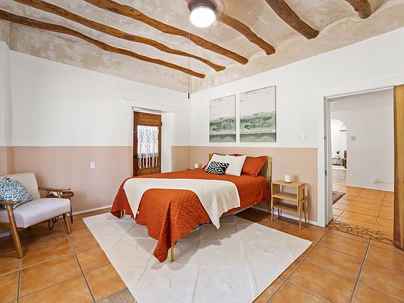 2nd image of 393 E San Miguel St #2