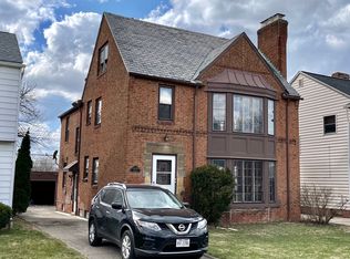 3 bed, 1.0 bath, 1408 sqft, $1,225, Cleveland, OH 44120