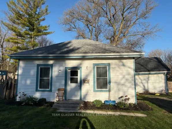 269 Richmond St, North Middlesex, ON N0M 2K0