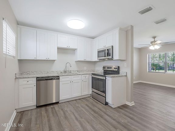 5th image of 6328 Sauterne Dr