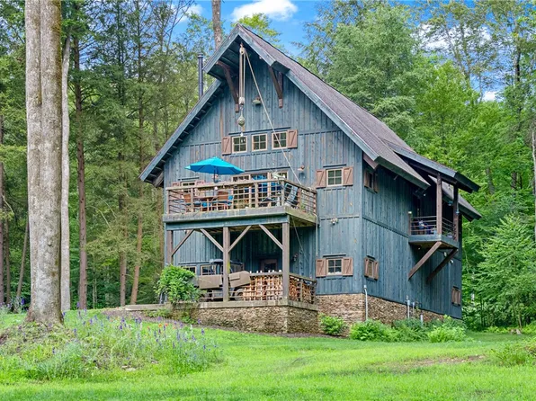 41 Onder Gln, Punxsutawney, PA 15767