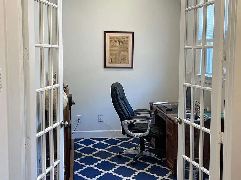 7827 Piedmont Ave — Photo 12