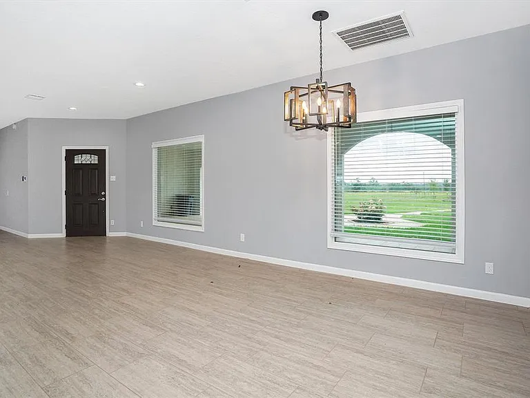 24600 Nine Bar Rd — Photo 5