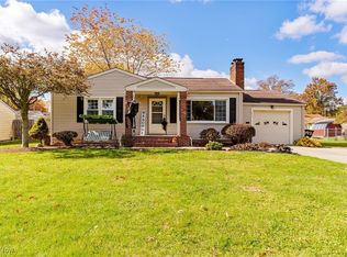 3918 Cascade Dr, Youngstown, OH 44511