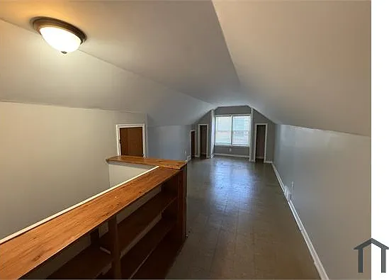 750 Sherbourne St — Photo 5