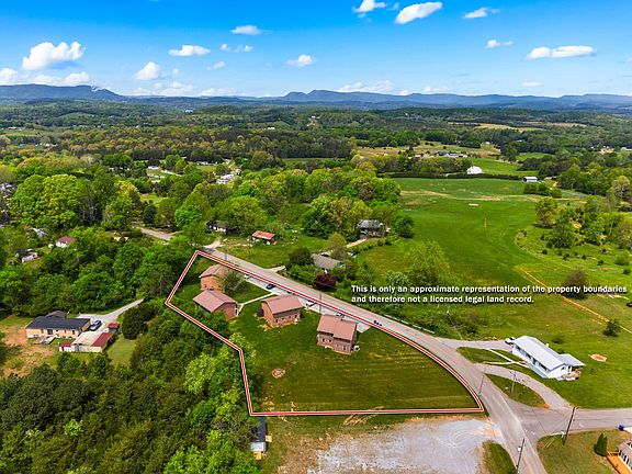 2nd image of 3229 Blue Springs Rd