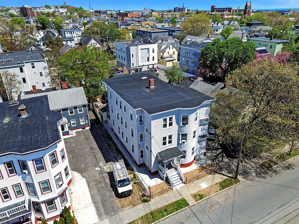 1st image of 35-35 Park St #37