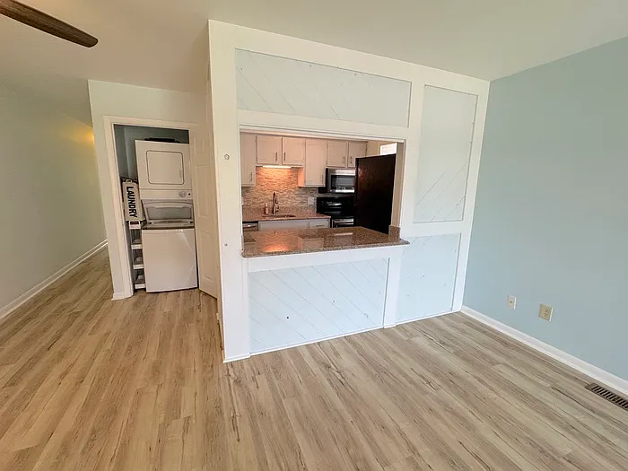 741 W Ocean View Ave #B — Photo 7