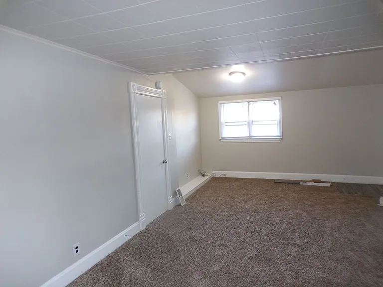 505 N Main St — Photo 6