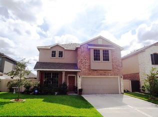 117 Washingtonia Dr, Laredo, TX 78045