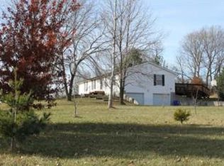15776 Cheri Ln, Smithville, MO 64089