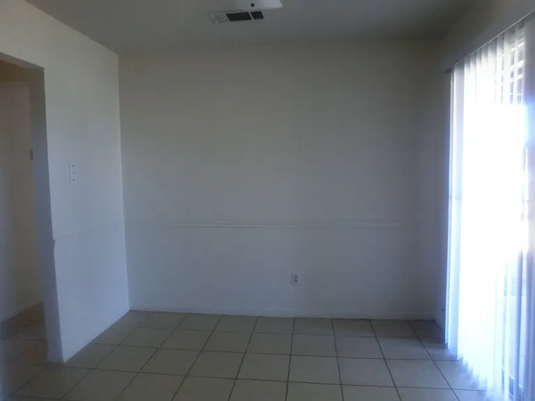 302 Sorrel Dr. — Photo 8