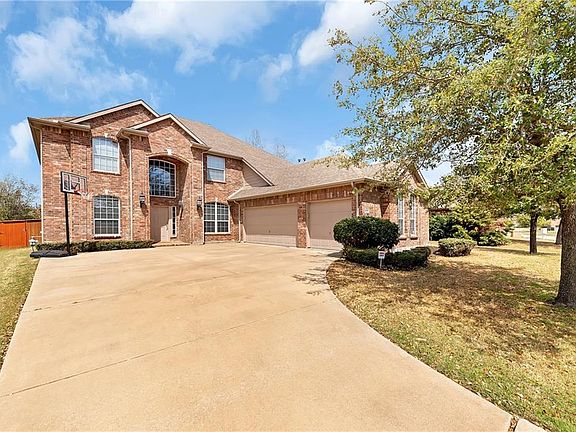 2nd image of 1419 Chase Oaks Dr