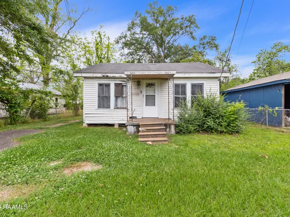 506 East St, Opelousas, LA 70570