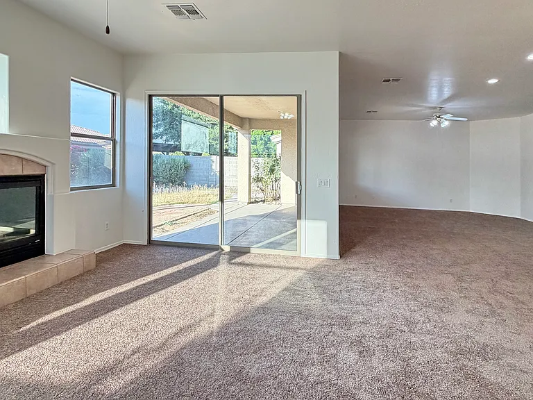 2120 E Flintlock Way — Photo 51