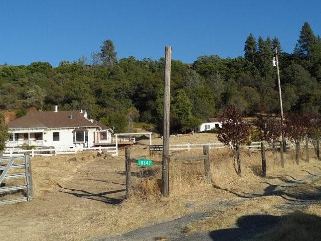 2nd image of 18647 Omega Mine Rd