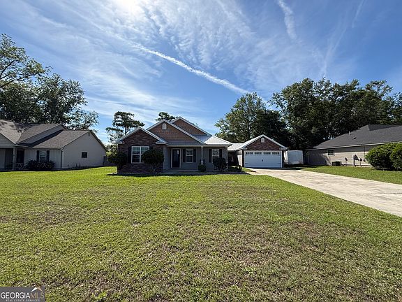 2nd image of 4878 Stonewall Cir