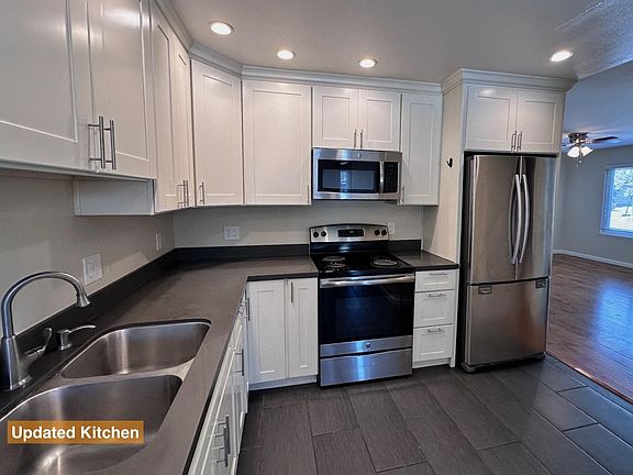 4th image of 10191 Miller Ave #10191