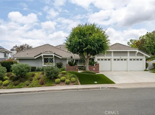 26072 Charing Cross Rd, Santa Clarita, CA 91355