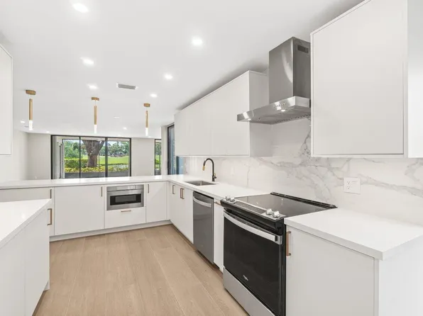 57 Eastgate Drive #C, Boynton Beach, FL 33436