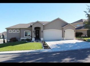 3505 S Ledbetter St, Kennewick, WA 99337