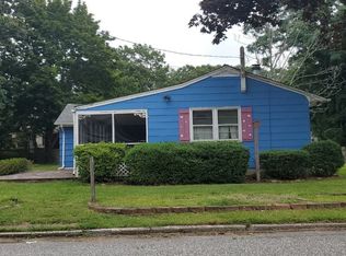 172 Herod Point Rd, Wading River, NY 11792