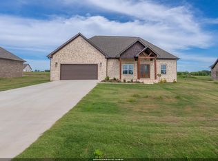 261 Hummingbird Way, Killen, AL 35645