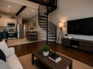 720 W 10th St, Dallas, TX 75208