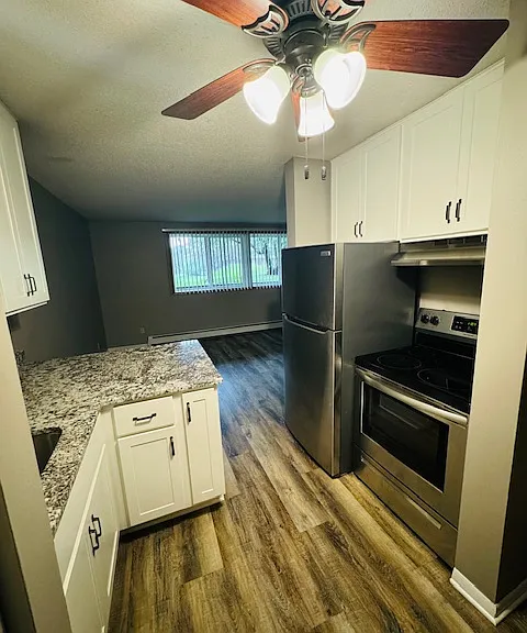 Studio Kitchen