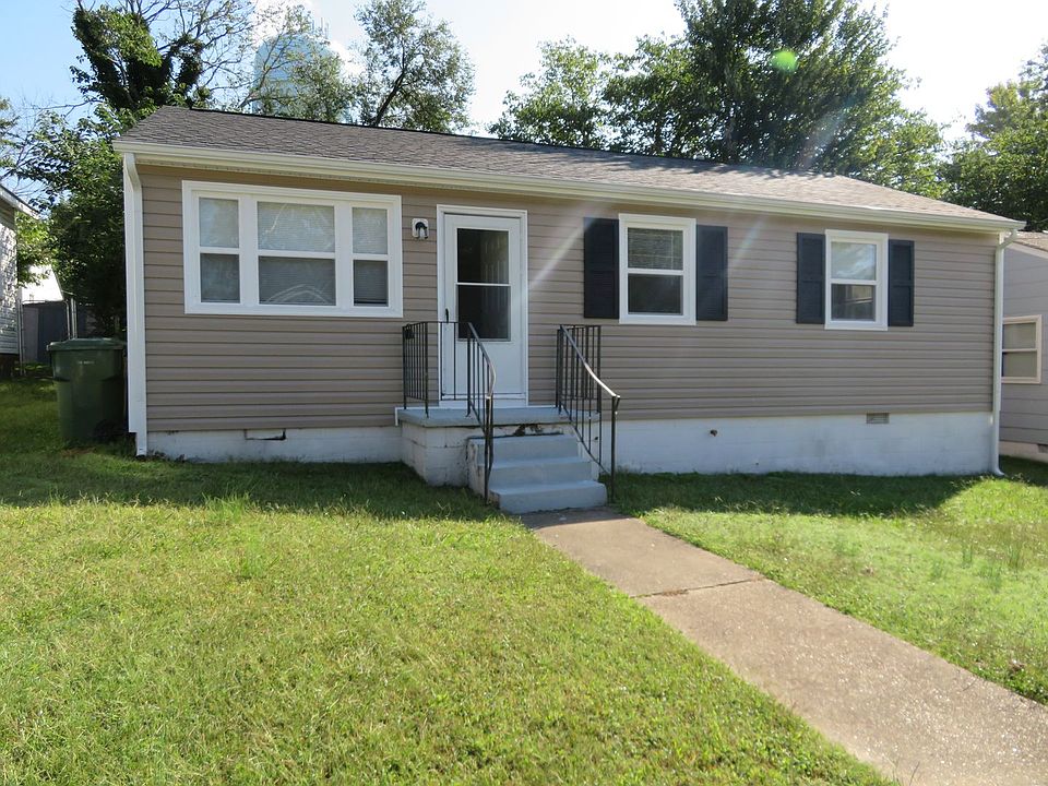 1st image of 327 S 13th Ave
