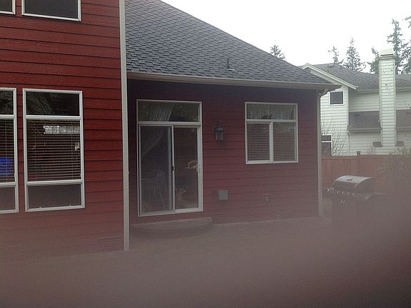 4th image of 11216 39th Dr SE