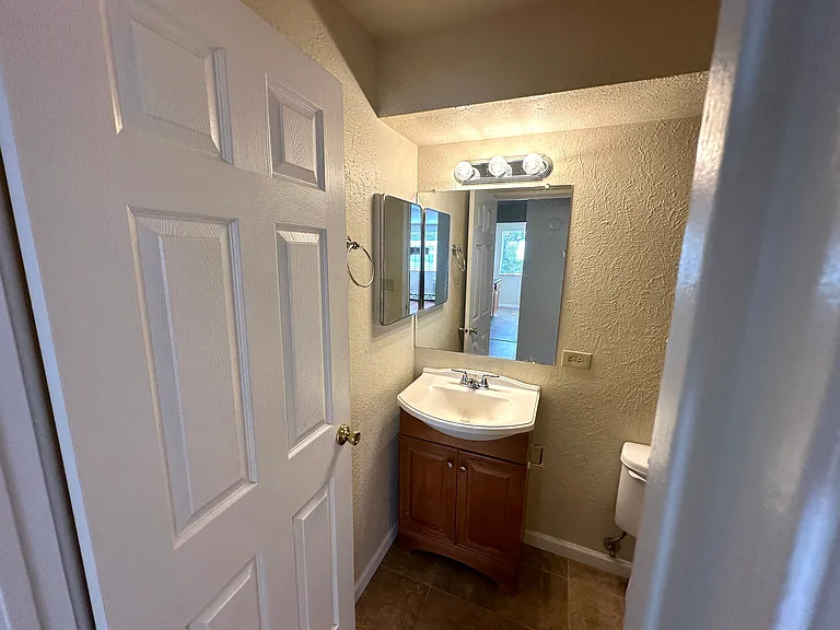 Wheat Ridge Manor — Photo 60