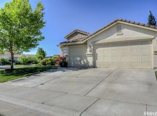 7868 Royal Down Cir, Sacramento, CA 95829