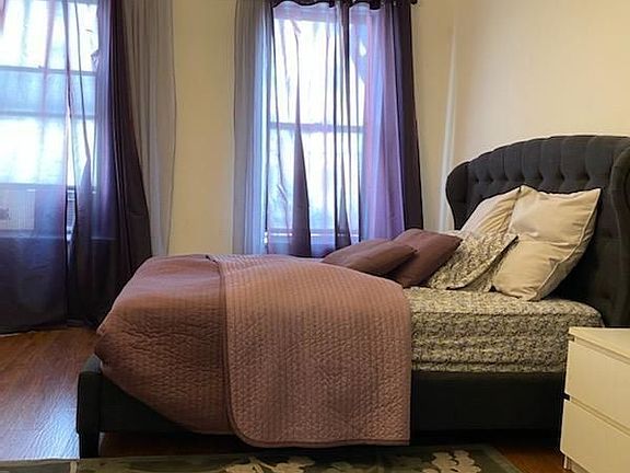 3rd image of 586 Union St #1