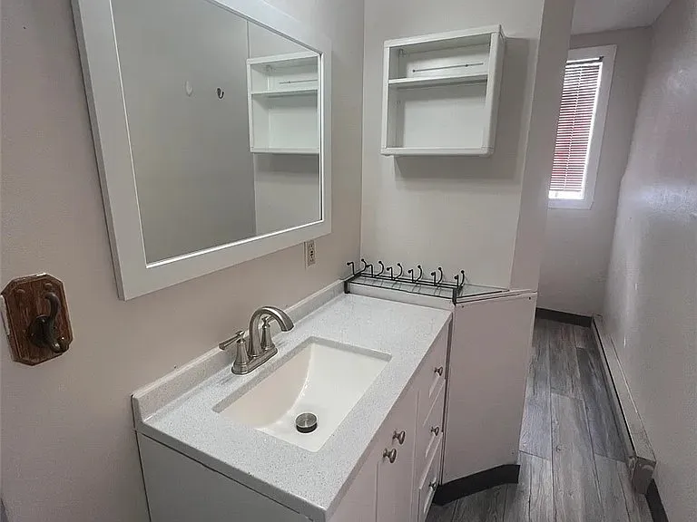 513 Edmond St #2 — Photo 10