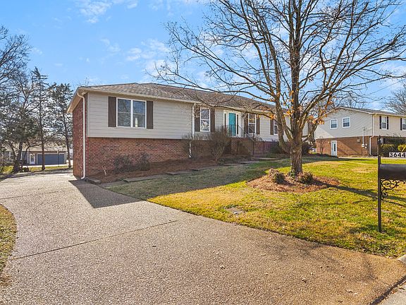 3rd image of 3644 Wood Bridge Dr