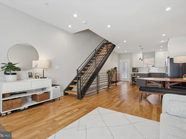 2811 Wharton St, Philadelphia, PA 19146