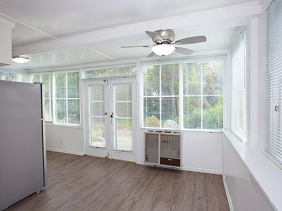 5th image of 341 Sturtevant Dr #C