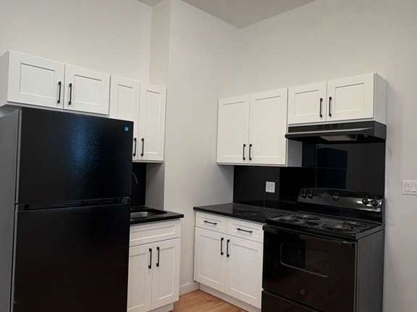 1238 College Ave #2C