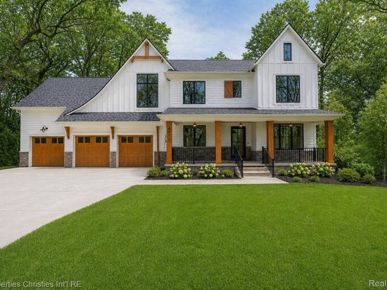 4375 Derry Rd, Bloomfield Hills, MI 48302