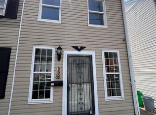 566 W King St, York, PA 17401