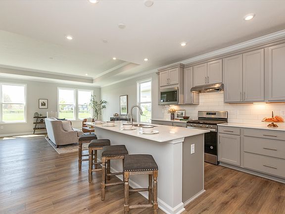 3rd image of 2863 Old Rosebud Ln
