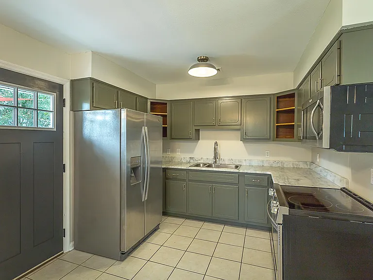 33 Dogwood Dr — Photo 12