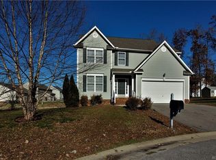 4128 Wisteria Ln, Hopewell, VA 23860
