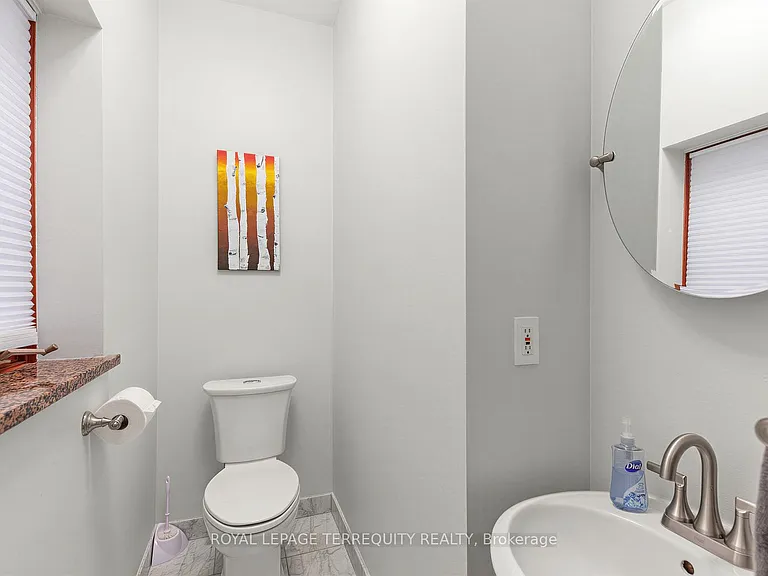 21 Hadley Rd — Photo 8